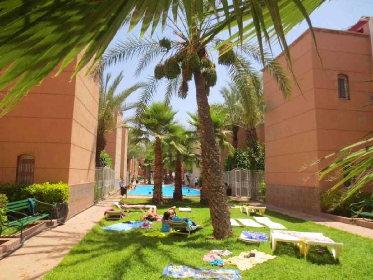 Charming Triplex in Annakhil, Marrakech with Shared Pool - Housity