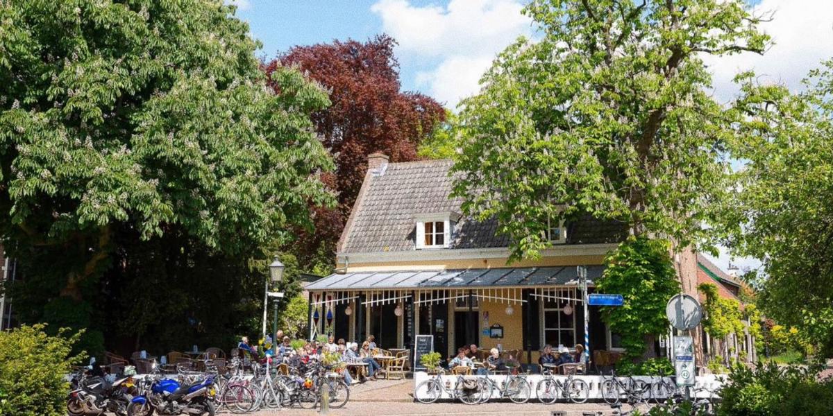 Hotel Napoleonschuur - Housity
