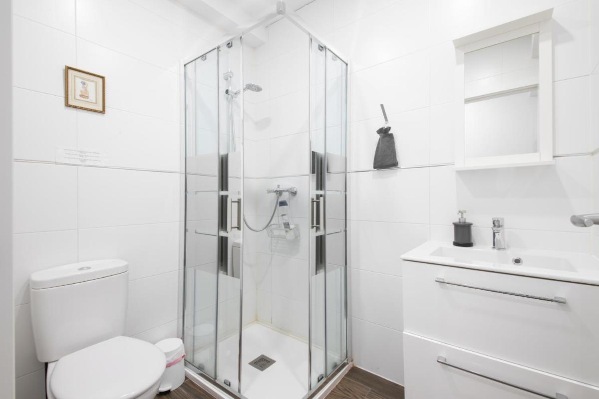 San Juan Guesthouse - Housity