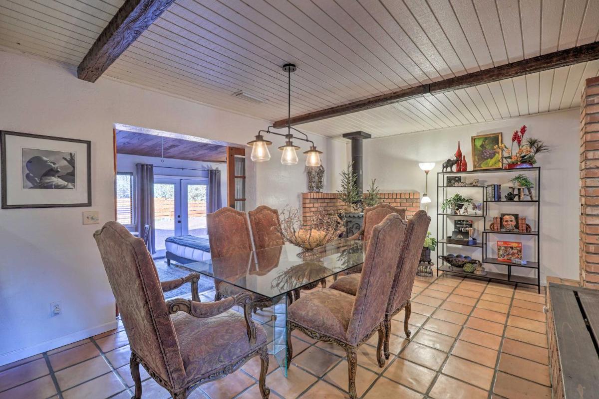 Hot Tub and Fire Pit Sedona Oasis! - Housity