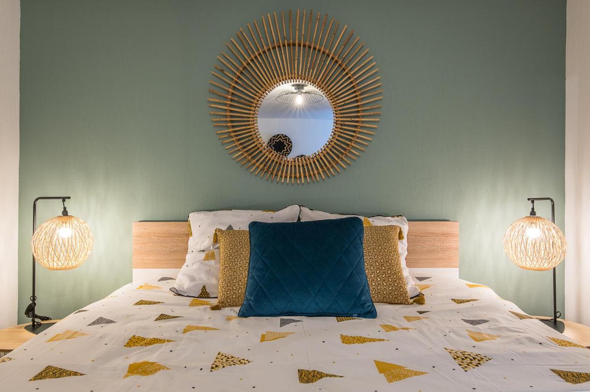 Appart 4 pers design et cosy avec Jardin au Cœur de Sélestat - Housity