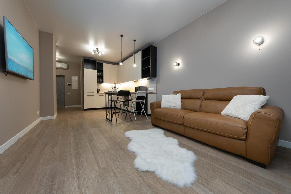 New modern apartments. metro Minskaya - Housity