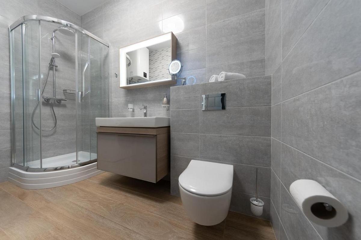 New modern apartments. metro Minskaya - Housity