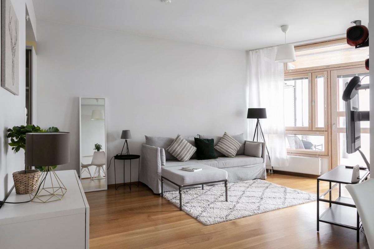 2ndhomes Luxury Kamppi Center Apartment with Spa and Terrace - Housity