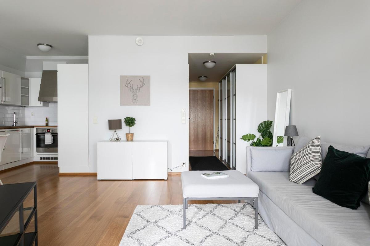 2ndhomes Luxury Kamppi Center Apartment with Spa and Terrace - Housity