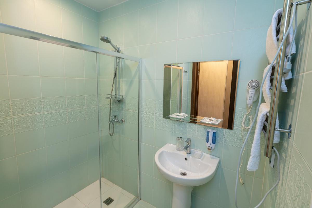 Otel avrora - Housity