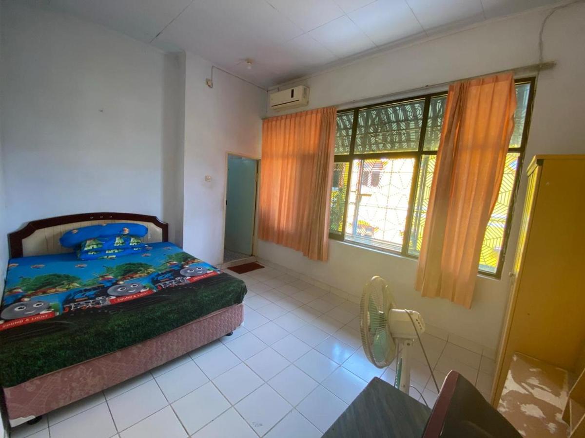 Bulusaraung Homestay Makassar - Housity