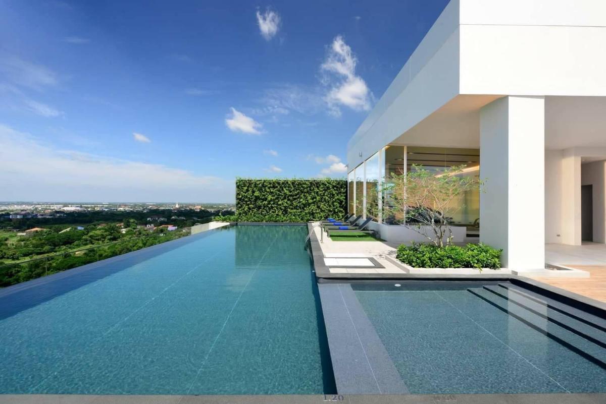 Centre Point Hotel Terminal21 Korat - Housity