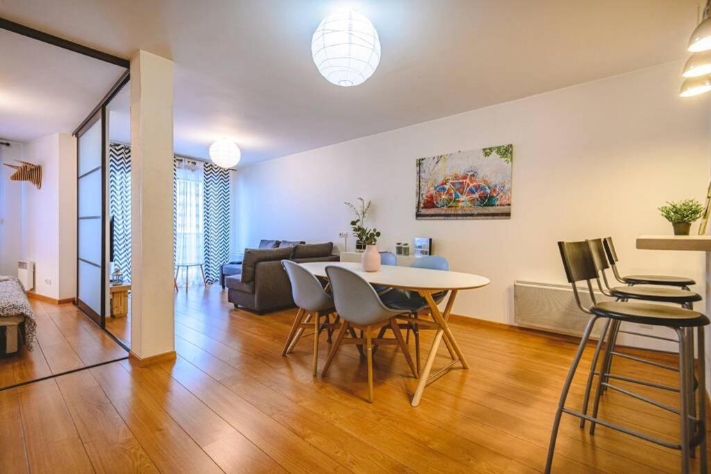 CAMILLE - Appartement avec extérieur - Housity