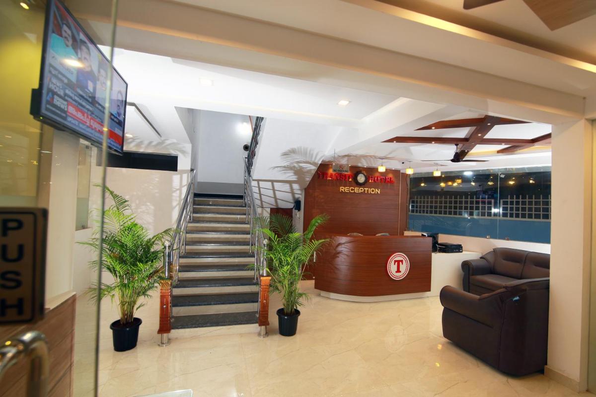 Gateway Airport Hotel - Housity