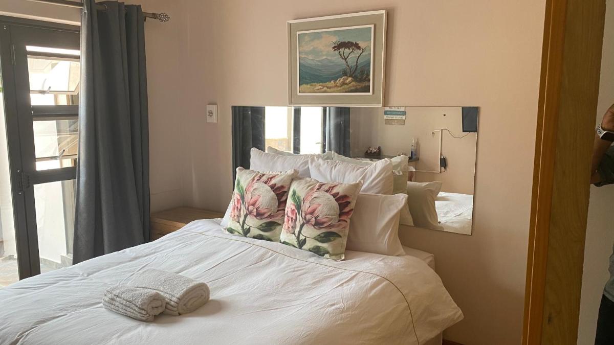Guest House on Keam - Housity