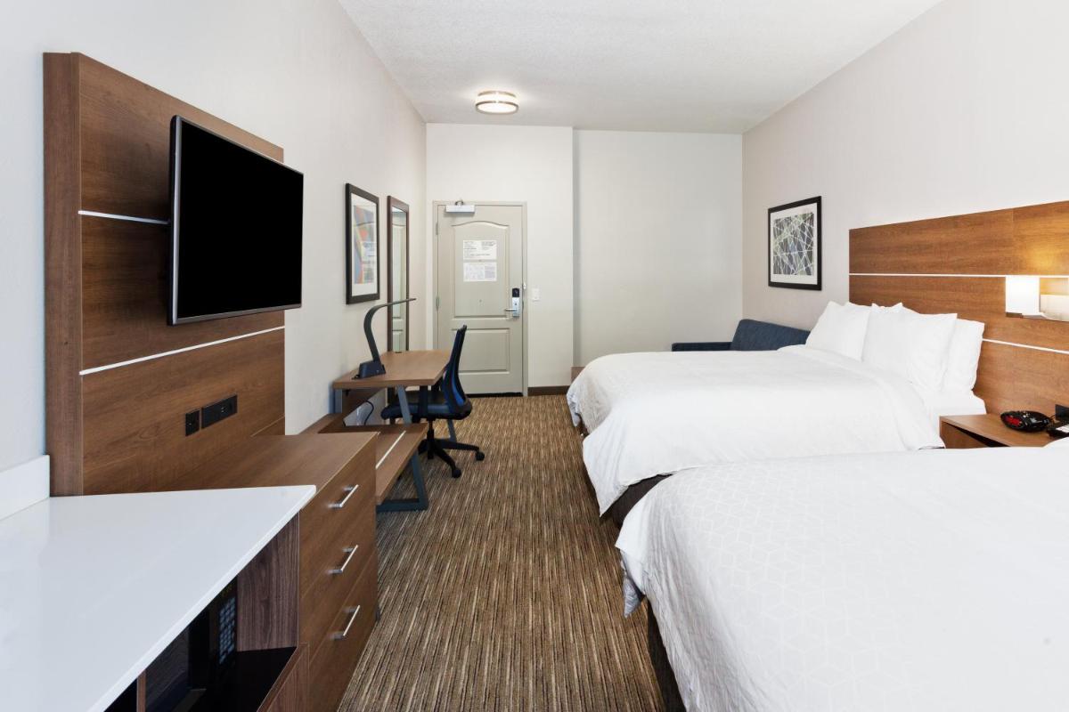 Holiday Inn Express Rome-East by IHG - Housity