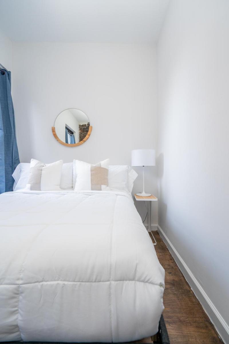 7th Ave 30 Day Stays - Housity