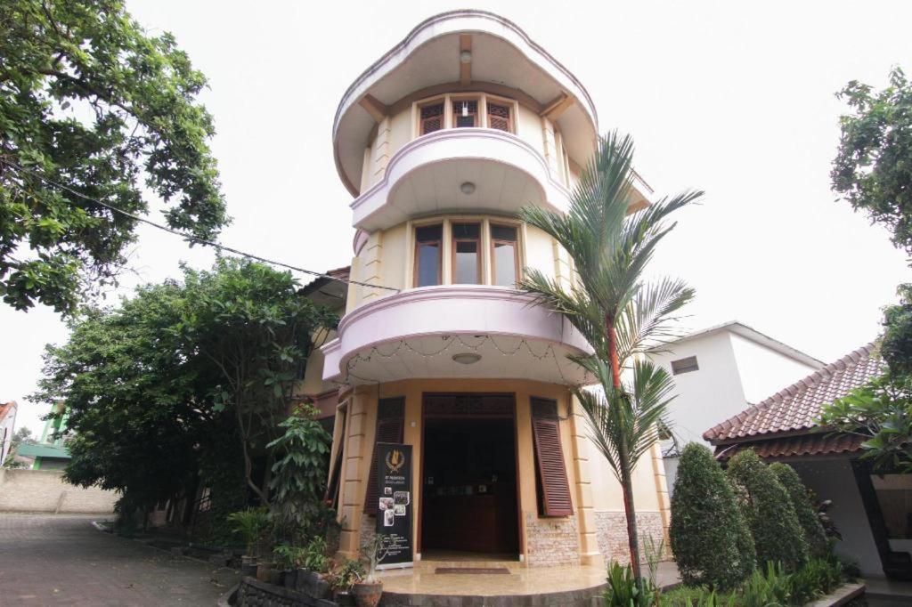 Grand Ciwareng Inn Hotel and Resort - Housity
