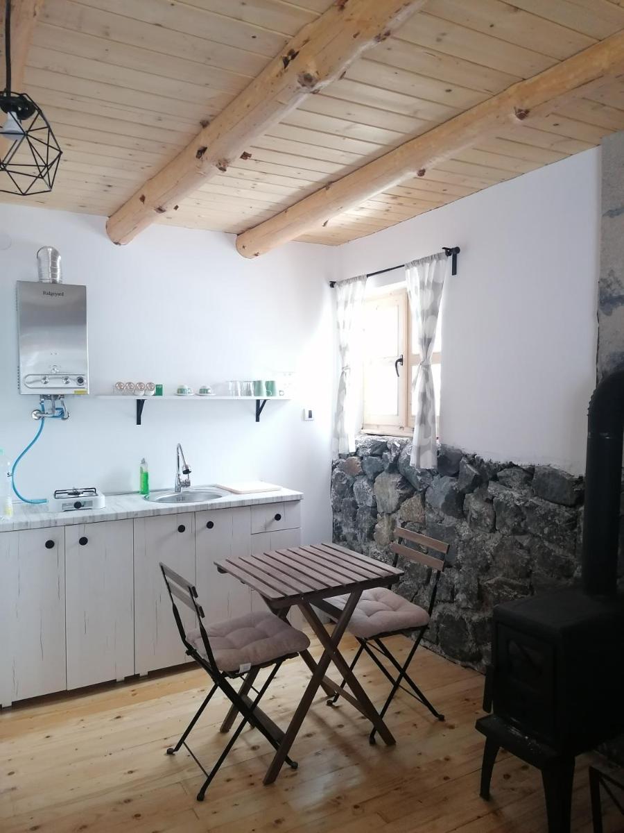 Garac Zlatibor Vikendica - Housity