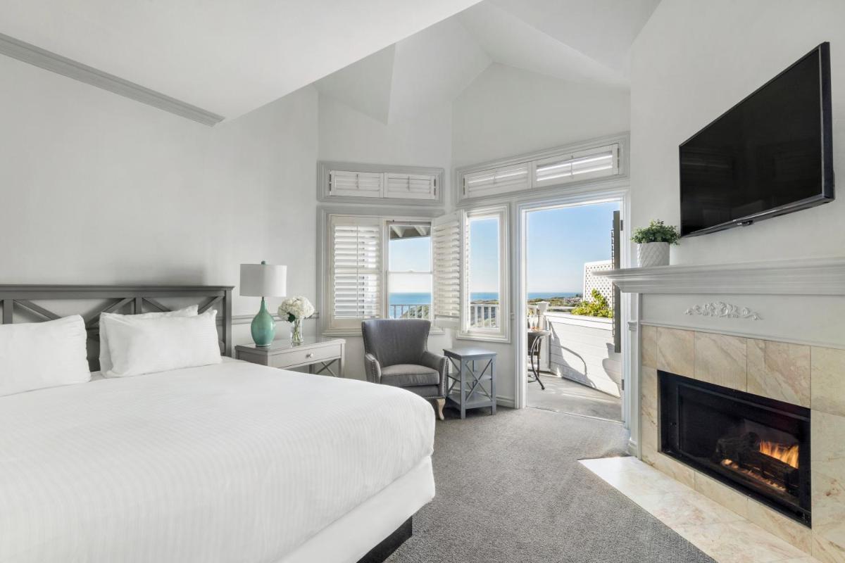 Blue Lantern Inn, A Four Sisters Inn - Housity