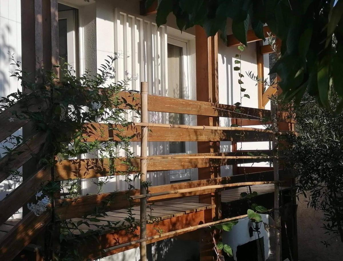 Charmante maisonnette - Housity
