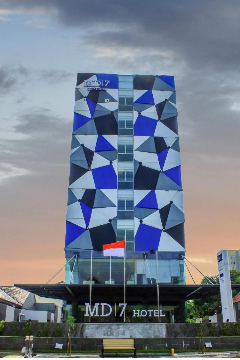 MD 7 Hotel Cirebon - Housity