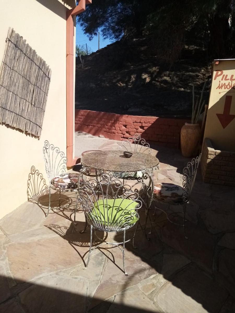 Larochelle Guesthouse - Housity
