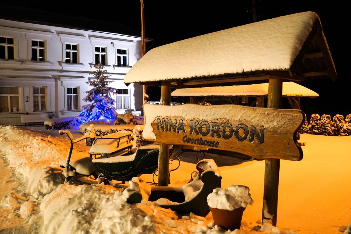 Nina Kordon Guesthouse - Housity