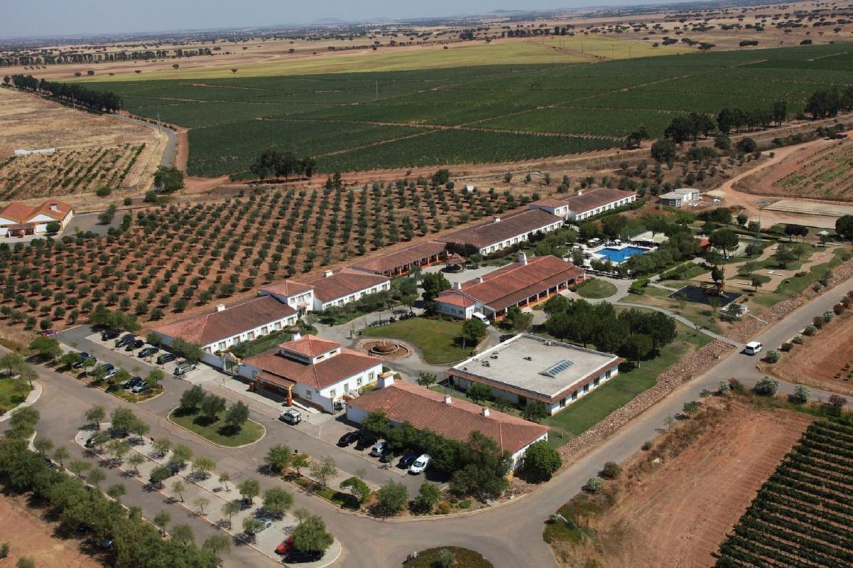 Uma vista aérea de Vila Gale Alentejo Vineyard - Clube de Campo