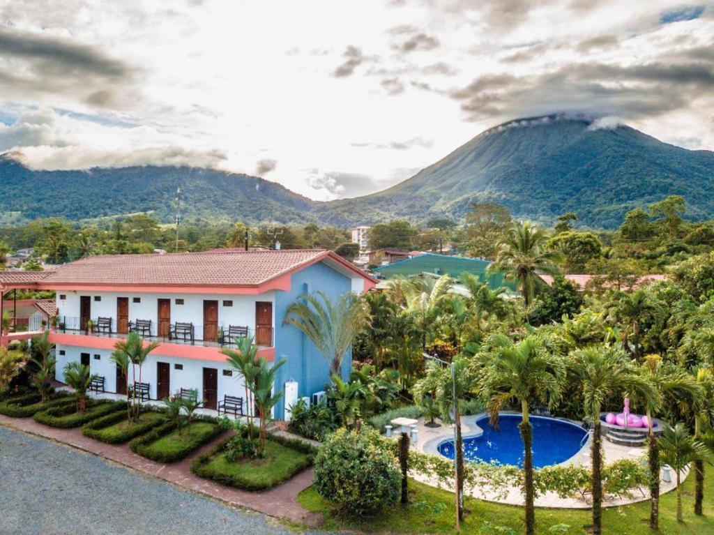 Hotel Vista del Cerro - Housity