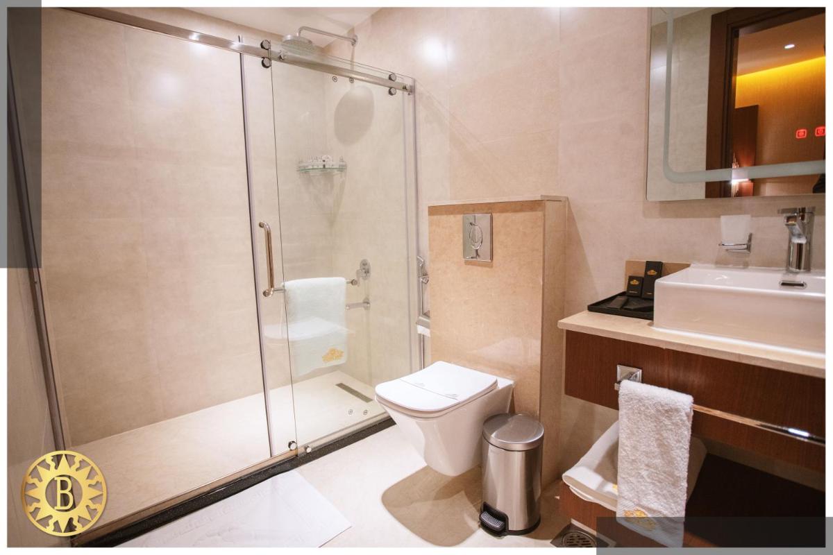 Bilitom Hotel - Housity