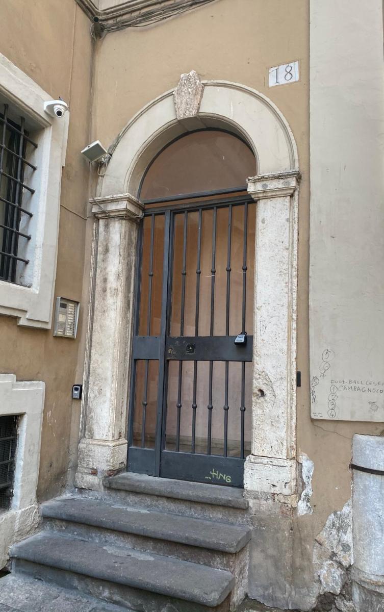 Design Suite Trevi Fountain - Housity