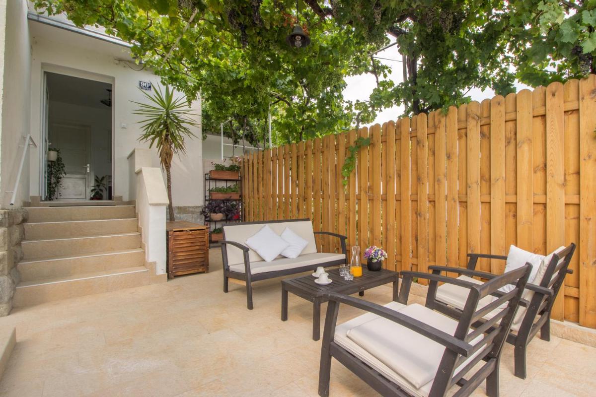 Mediterranean House - Forest Marjan - Housity