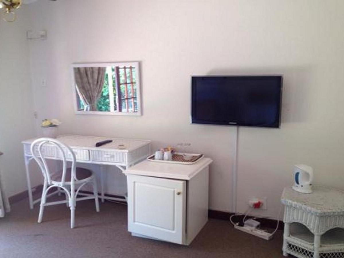 Duncountry Victoria Country Club - Housity