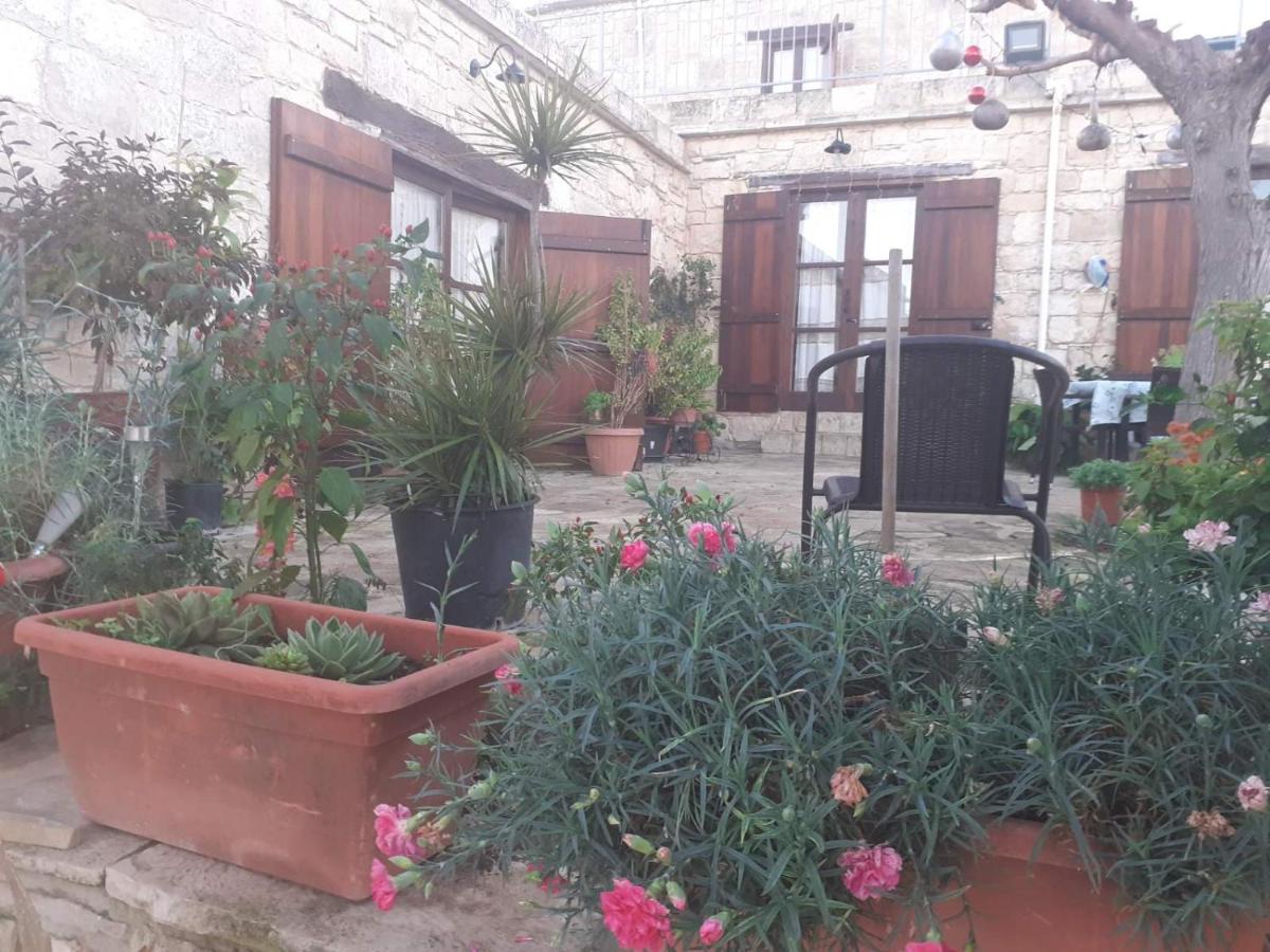 Georgia's House - Housity
