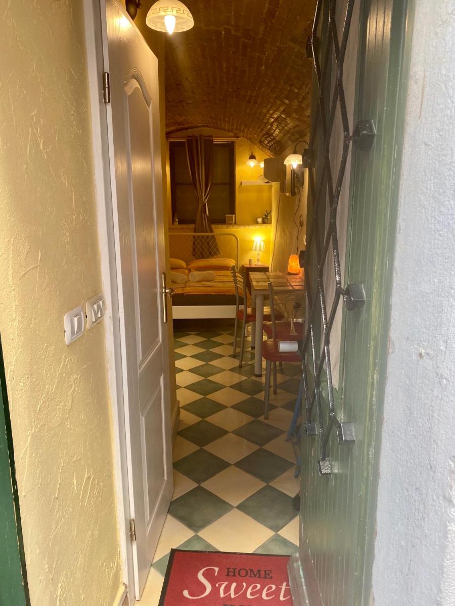 Cosy Little Love Nest in Piran - Housity