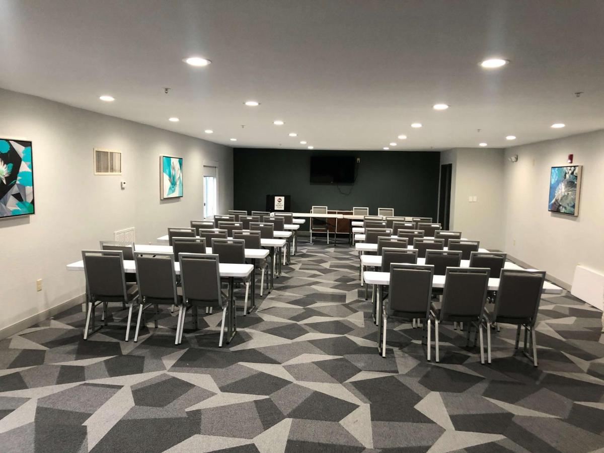 Best Western Plus Lafayette Vermilion River Inn & Suites - Housity