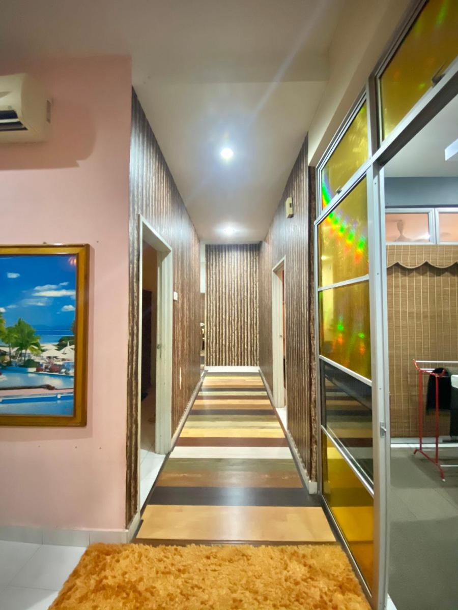 Ambangan Homestay - Housity