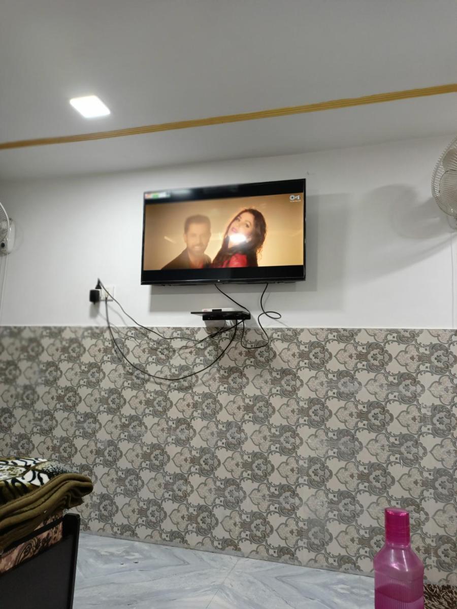 Travellers Guest House - Housity
