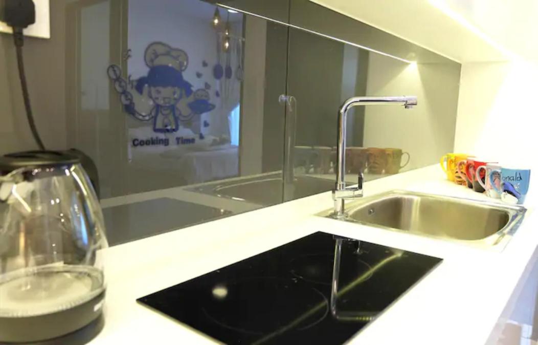 Almas Puteri Harbour Nusajaya Suite room Exclusive Room 5 min to Legoaland by HomeSpace - Housity
