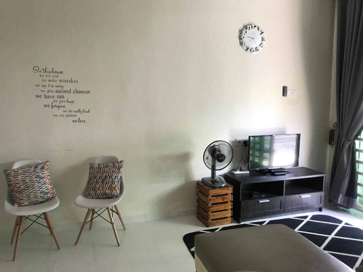 Laman Hanaz - Changloon - Housity