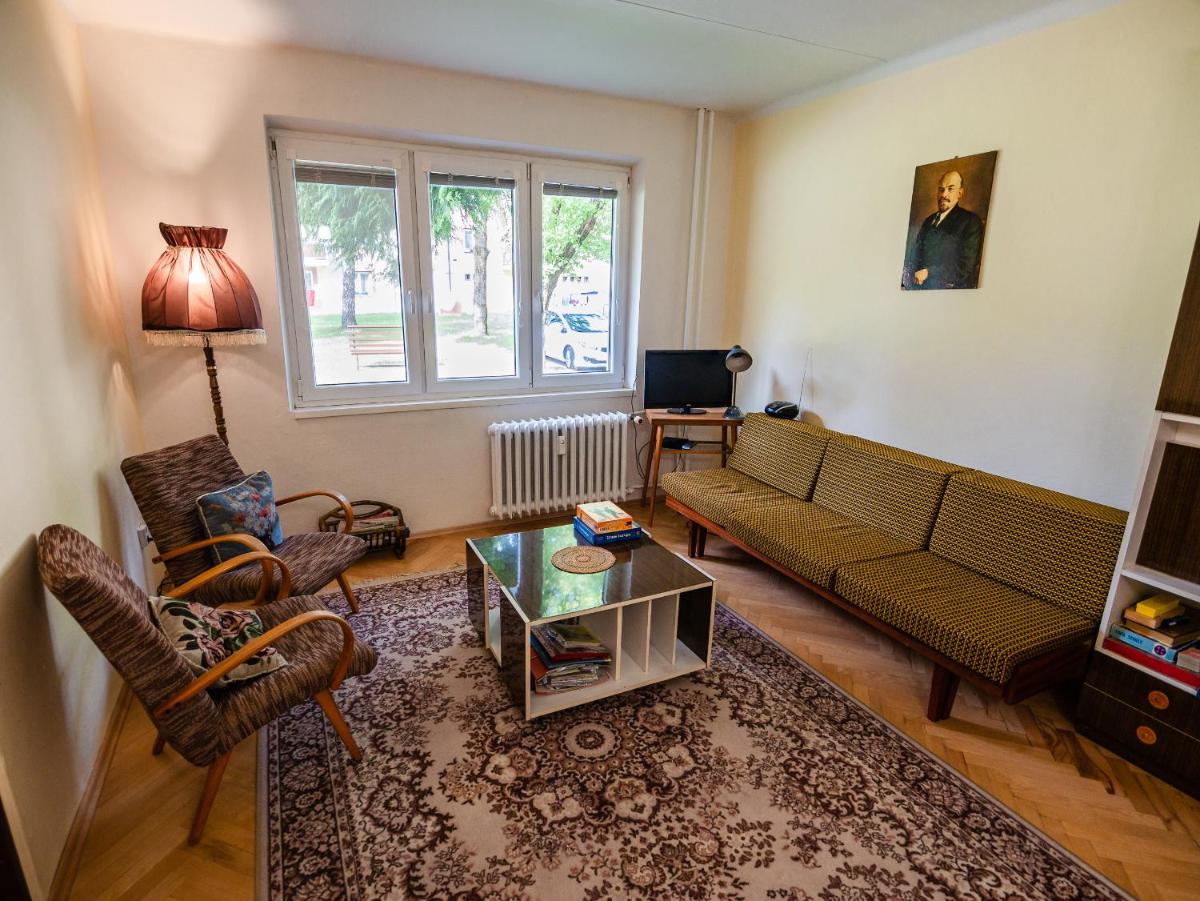 Retro Apartment - Housity