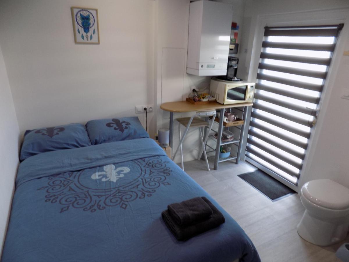 Petite chambre tout confort accès indépendant - Housity