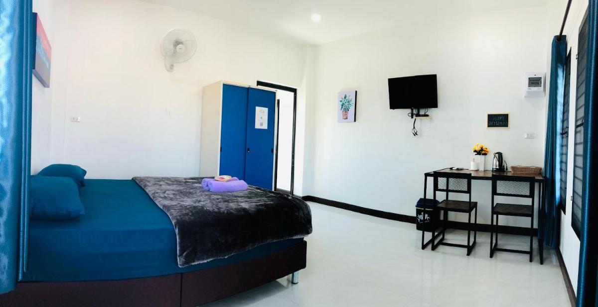 บ้านนอกเมืองรีสอร์ต BaanNokMueang - Housity