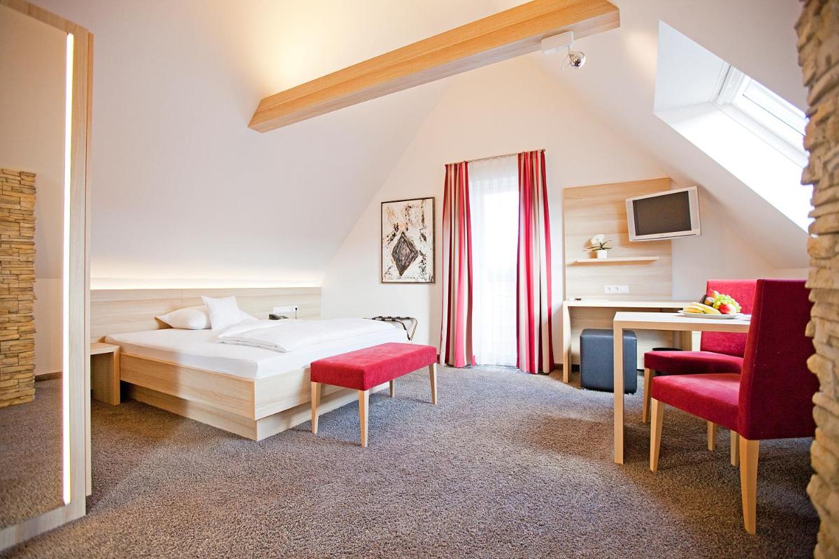 Hotel Krone OHG - Housity
