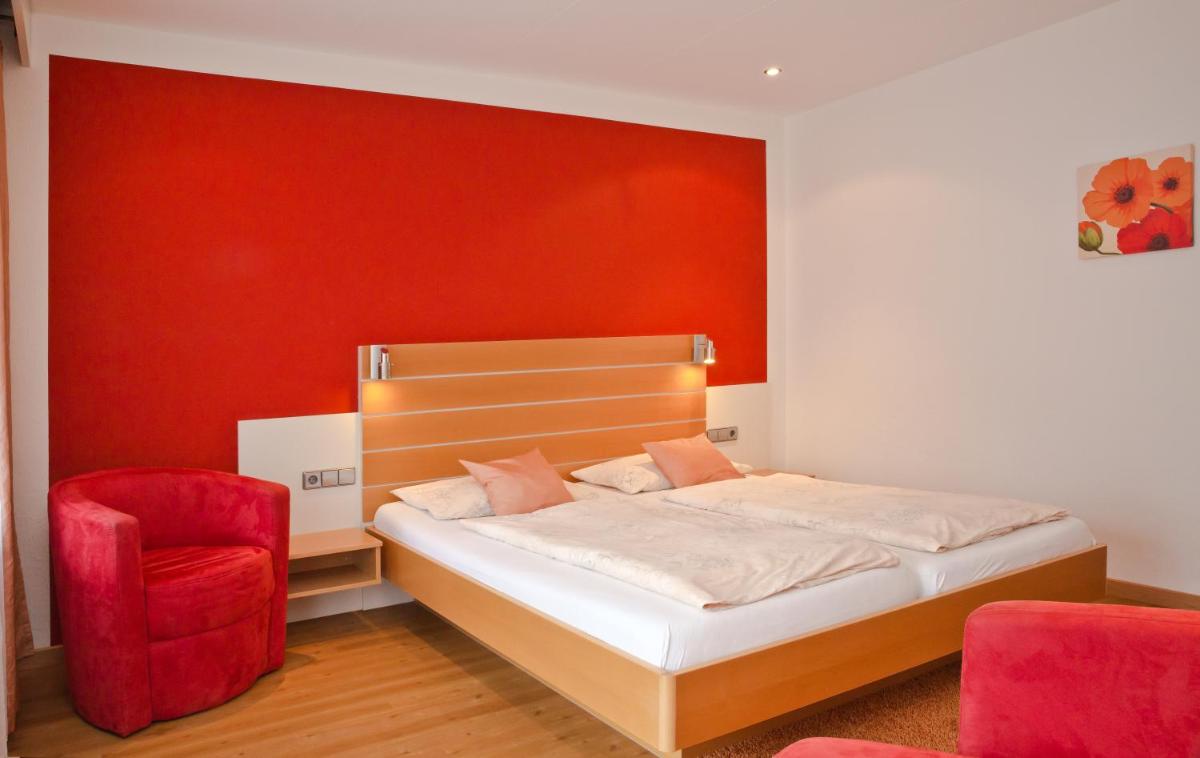 Gartenhotel Feldeck - Housity