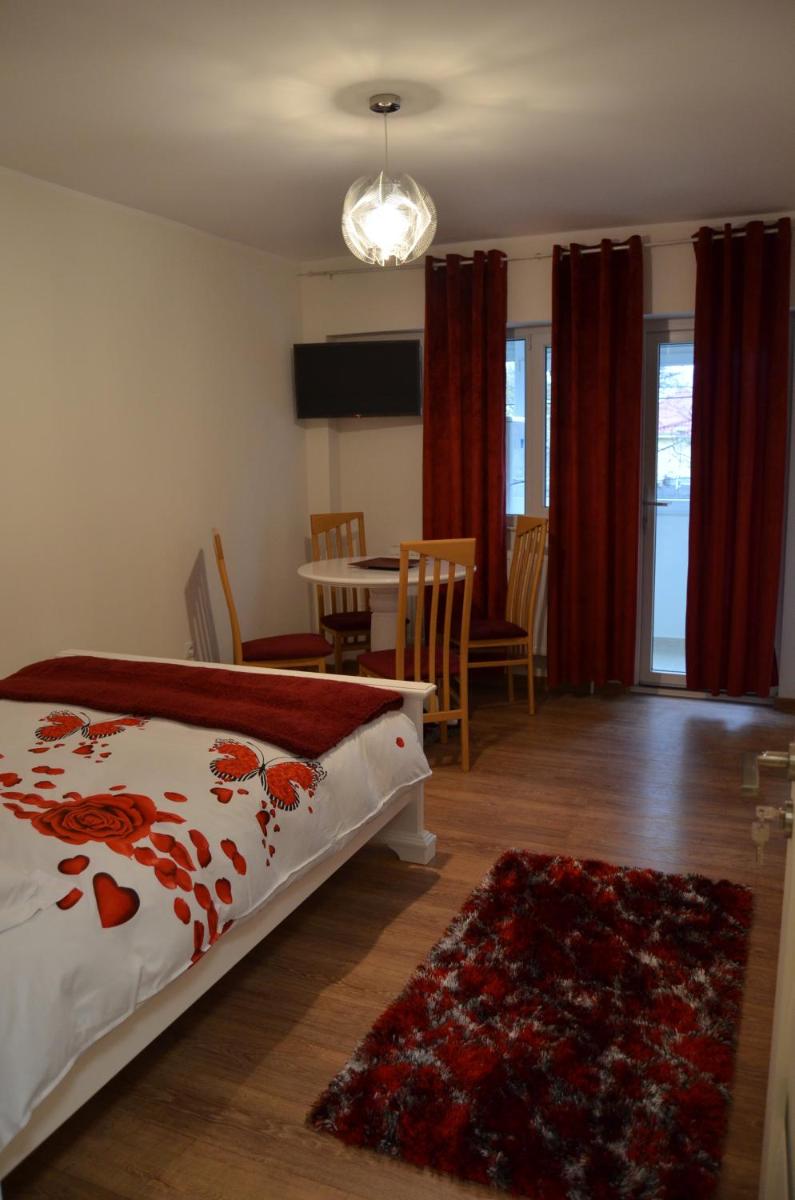Apartament Roxen - Housity