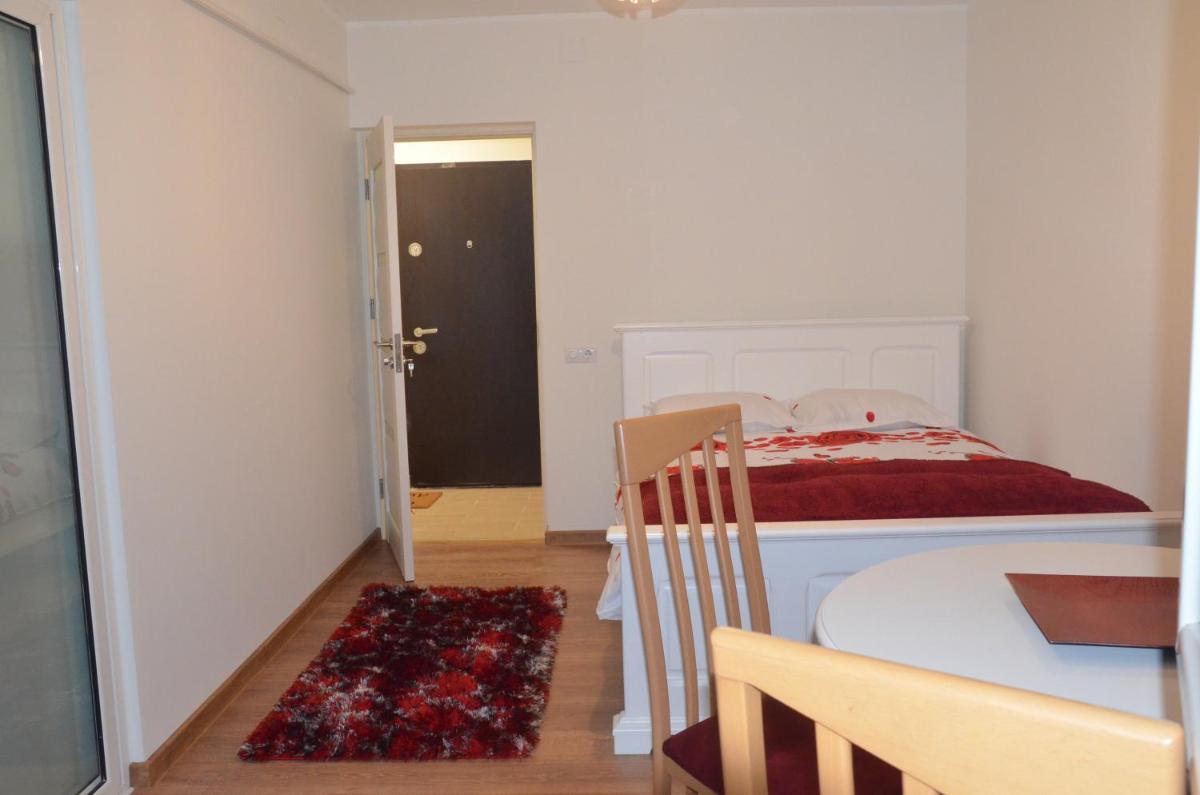 Apartament Roxen - Housity