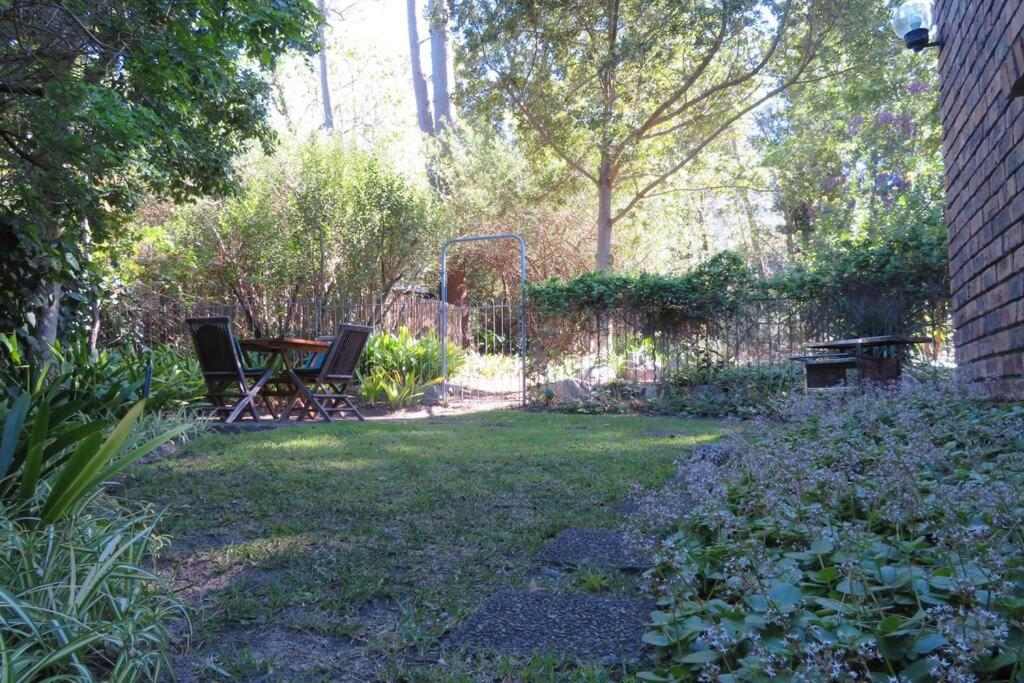 Suitetrails - Placid Pines garden cottage