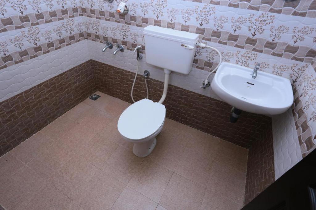 PANACKAL INN - Housity