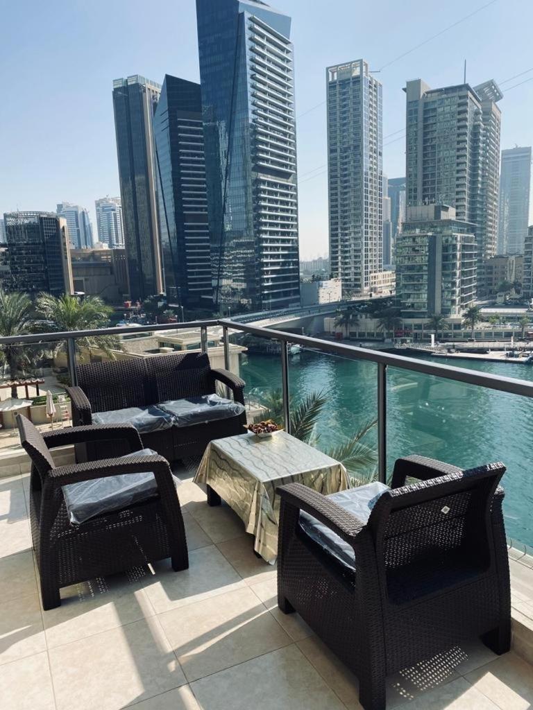 Suitetrails - My-Places Dubai Apartment suitable for large groups Al Sahab 1