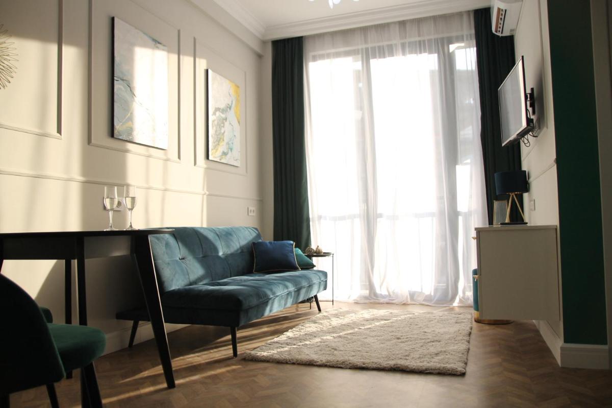 Krtsanisi apartment with pool - Housity