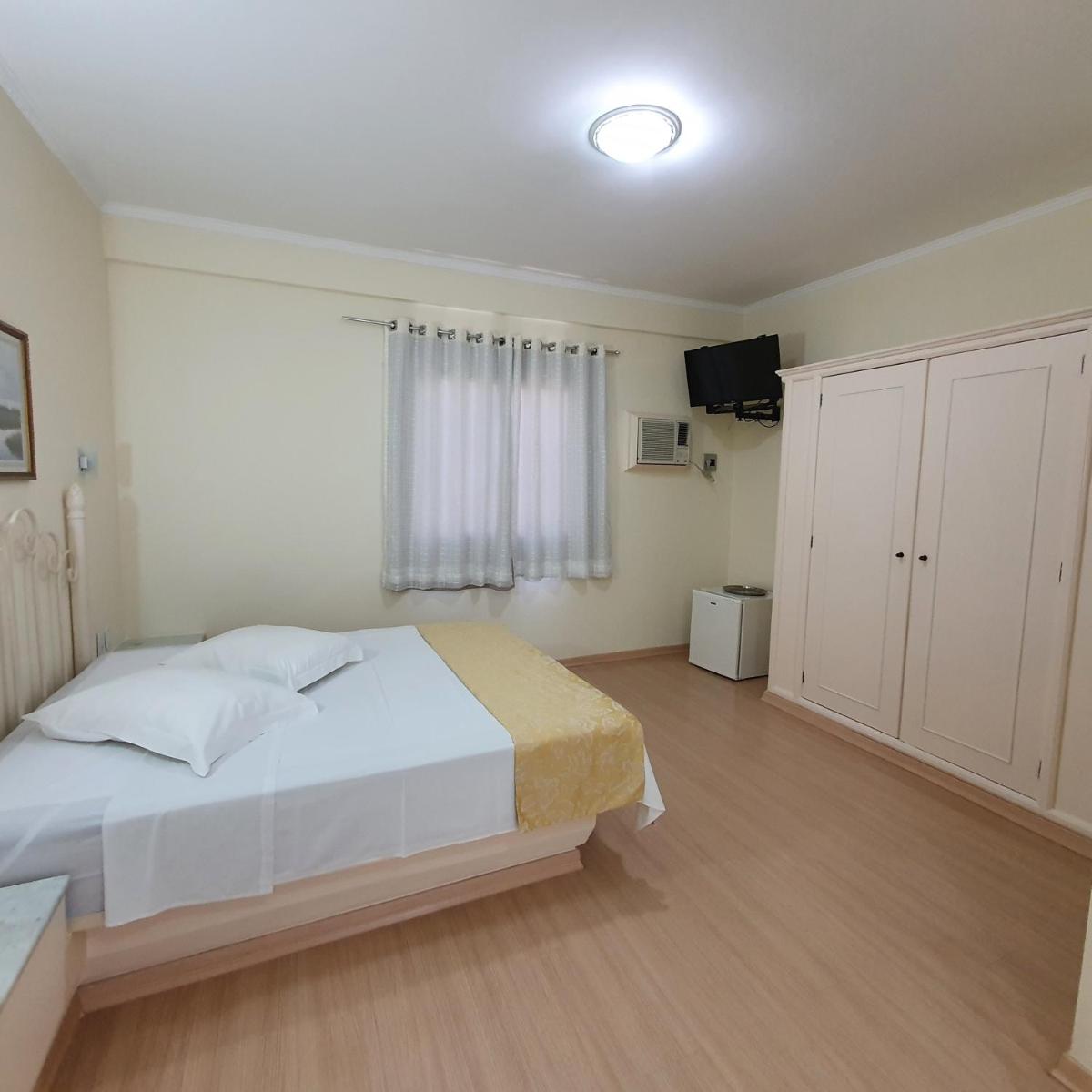 Grand Ville Hotel - Housity