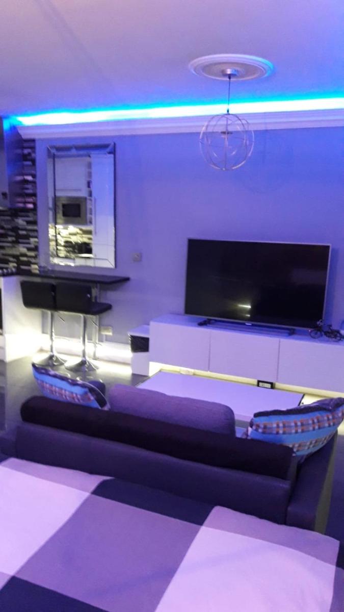 Earls court nest 2 - Housity